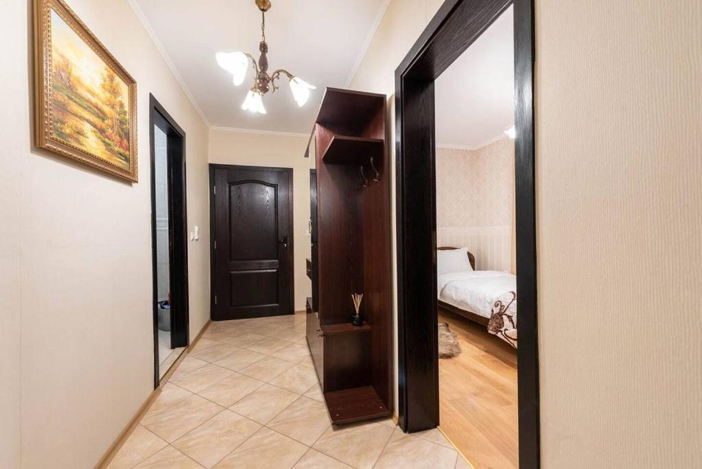 Vazov Residence , Two Bedroom Top Centre Apartment Varna Exterior foto